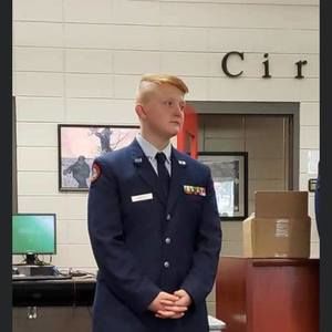 Meet your Posher, Adam